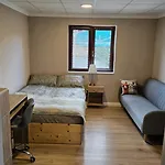 Апартаменты Cosy Hideaway